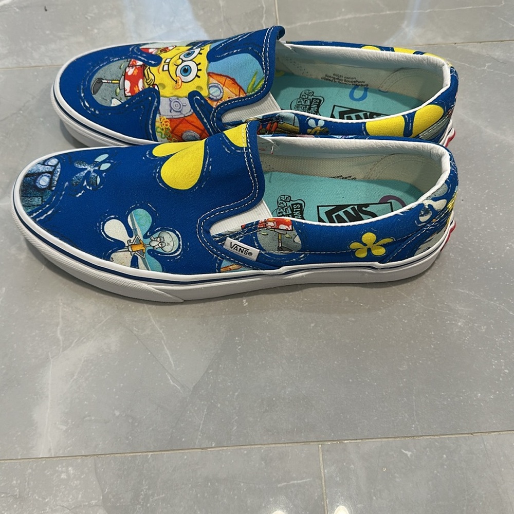 Vans x SpongeBob SquarePants Slip-ons RARE - Picture 2 of 8